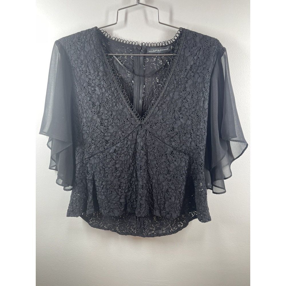 Zara Women’s Flowy Lace Crop Top Black Size M Flutter Sleeves Date Night VNeck‎